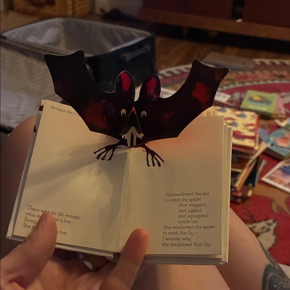 Oh My a Fly! Book by Jan Pienkowski - Picture 2 of 4